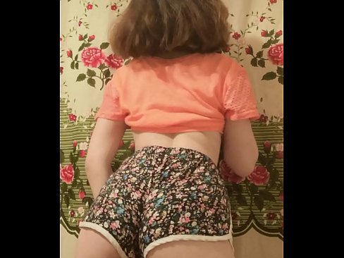 ❤️ Seksi mlada beba skida kratke hlačice pred kamerom Seks video na hr.sexuria-net.ru